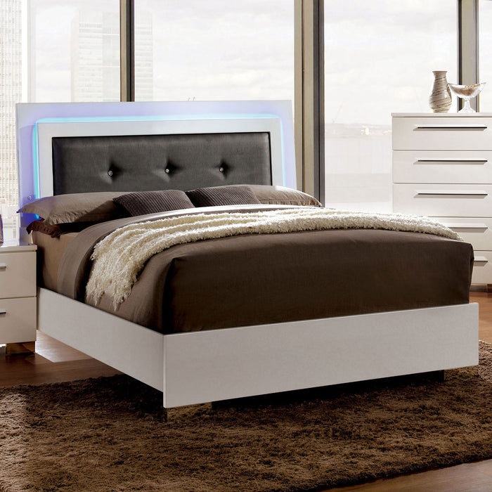 CLEMENTINE Glossy White Queen Bed image