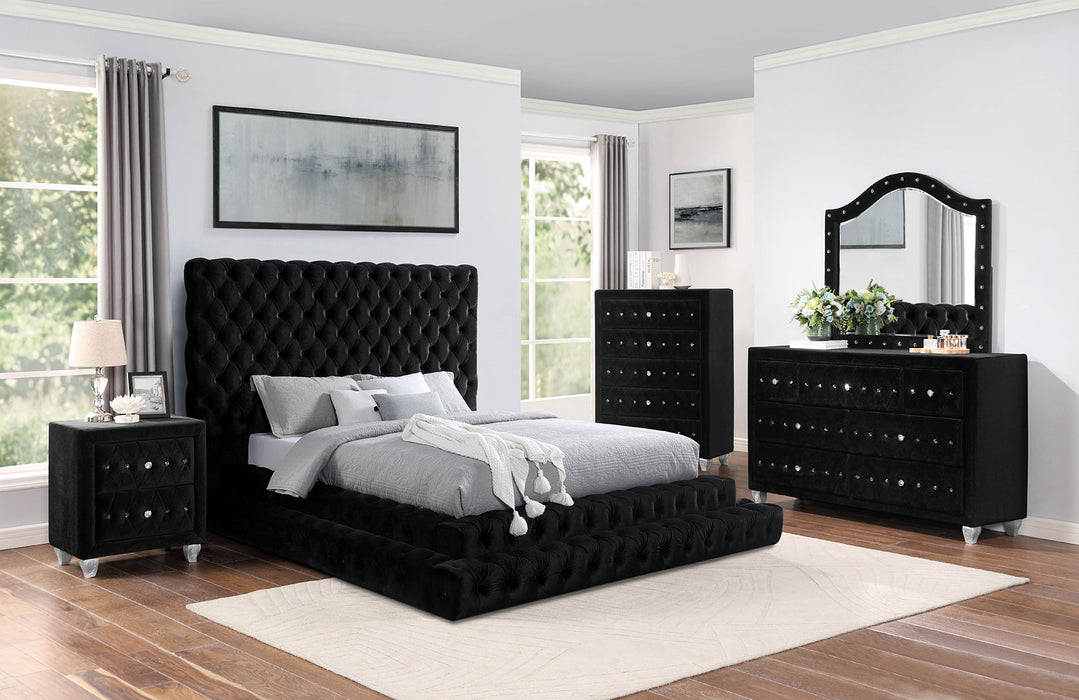 STEFANIA 5 Pc. Queen Bedroom Set w/ Chest image